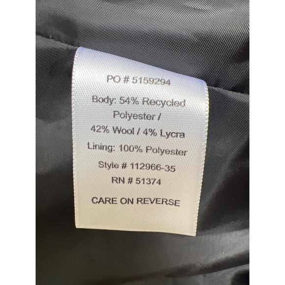 Doc & Amelia Single Breasted Premier Black Blazer Size 4 - Picture 8 of 10